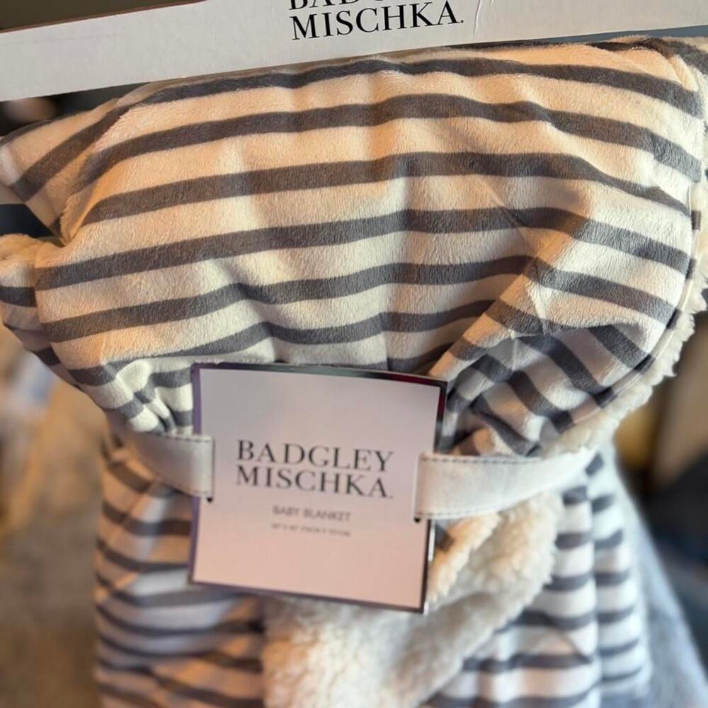 Soft badgley mischka baby blanket